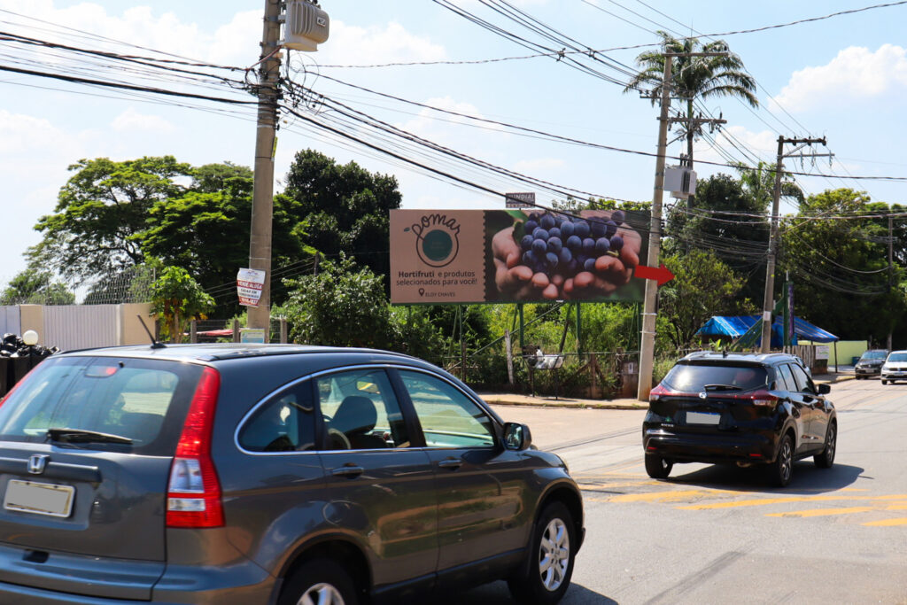 Av. Reynaldo Porcari em frente ao Supermercado Coelho-03 (Jundiaí)