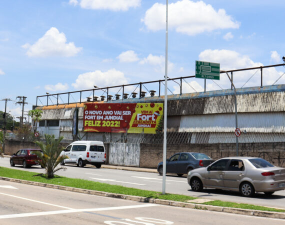Av. Antonio Frederico Ozanan com Av. Padre Ângelo Cremoneti - Saída túnel Av. dos Ferroviários (Jundiaí)