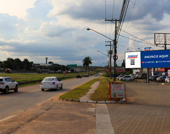 Av. Professora Maria do Carmo Guimarães Pellegrini, 334 - Retiro, Jundiaí - Vista Rod. Anhanguera Sentido Campinas (Jundiaí)