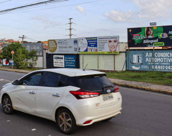 Av.-Fernao-Dias-Paes-Leme-sn-Varzea-Paulista-Em-frente-ao-chacara-M